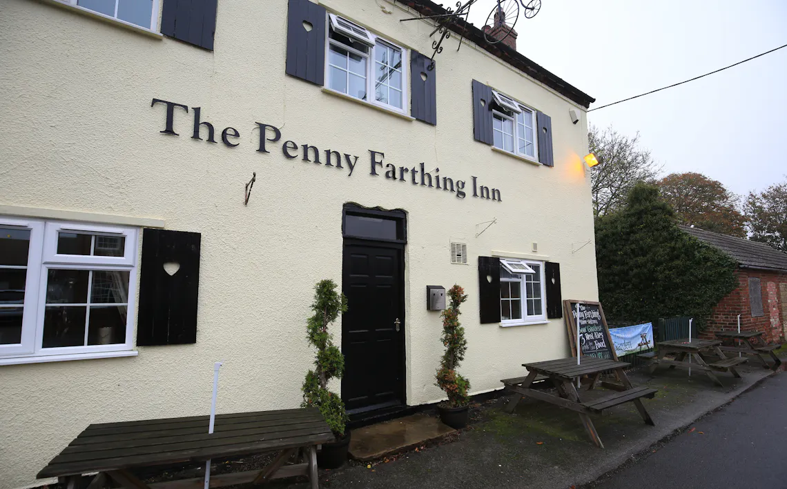 The Penny Fathing, photo 2